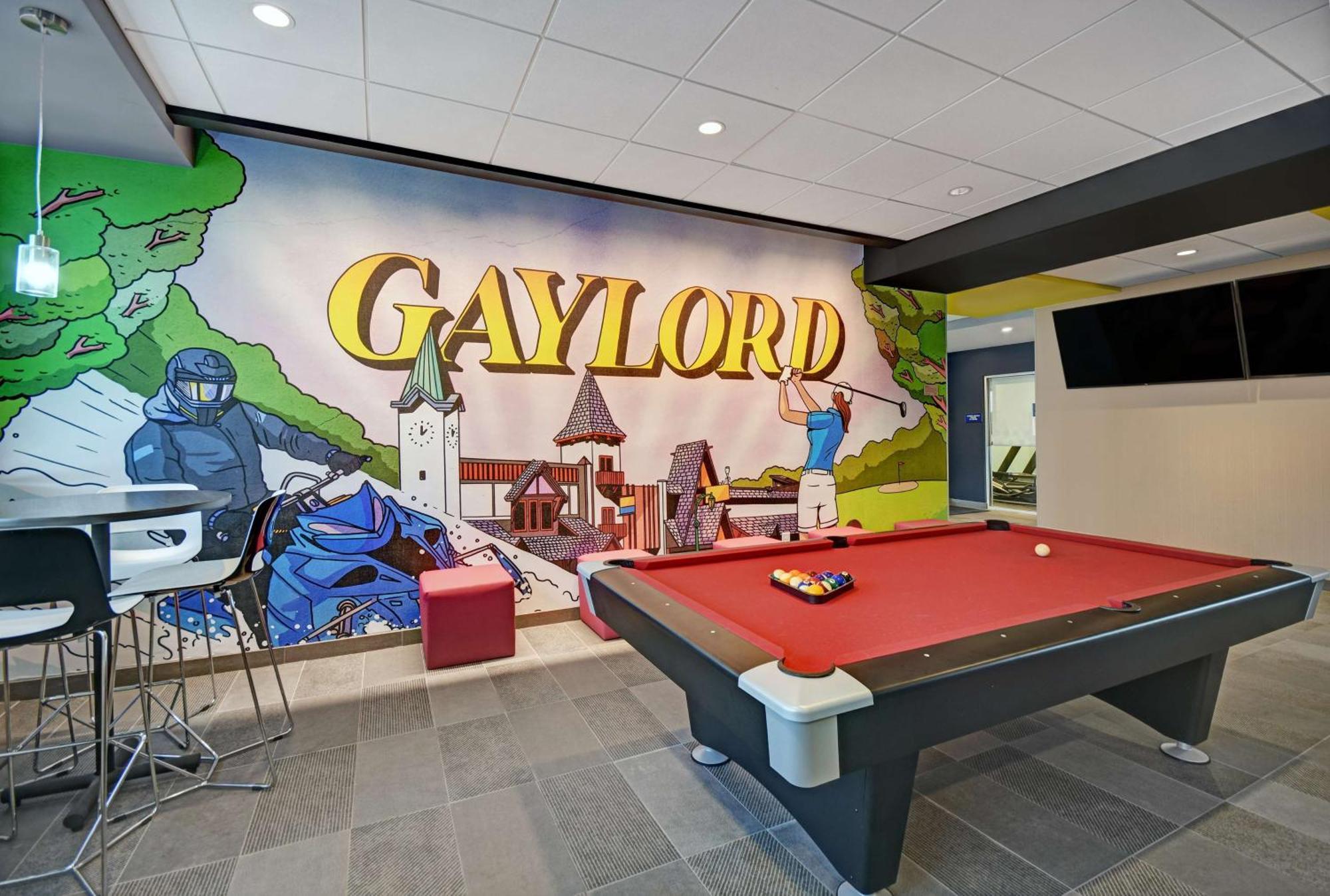 Tru By Hilton Gaylord, Mi Exterior foto